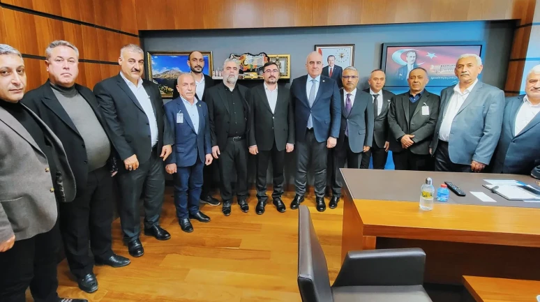 AESOB heyeti TBMM’de esnaf sorunlarını görüşmek üzere ziyaretler gerçekleştirdi