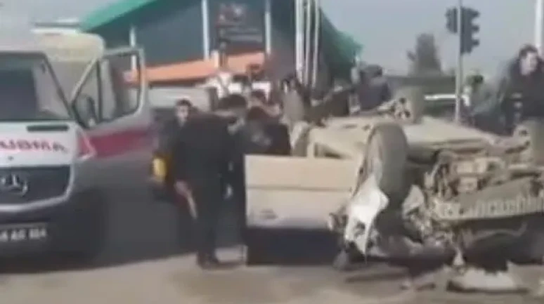 Malatya'da iki otomobil çarpıştı: 5 yaralı