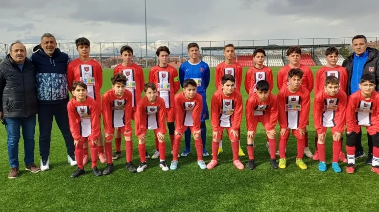 Erzincan amatör U14 Ligi 2025-2026 sezonunun açılış maçı oynandı