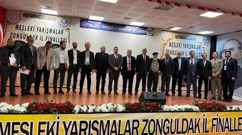 Zonguldak'ta Kur'an-ı Kerim'i güzel okuma yarışması il finali Alaplı'da yapıldı